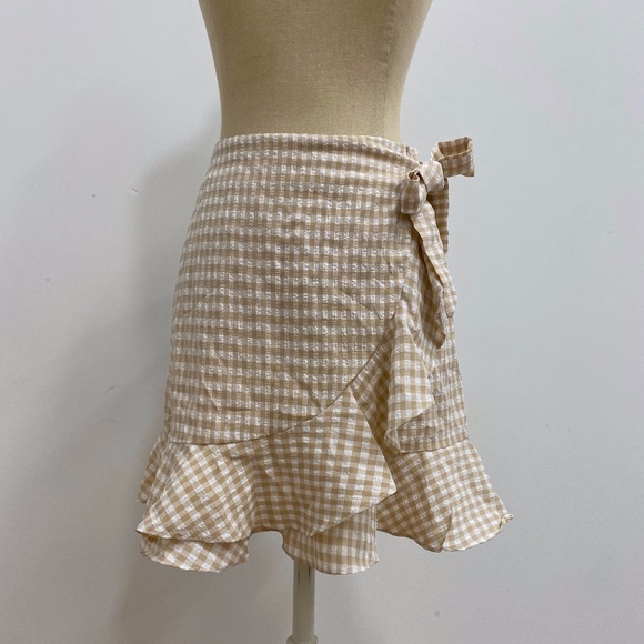 Gingham Side Tie Skirt - Picture 1 of 3